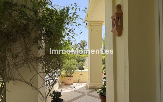 Resale - Apartment - Casares - Casares Centro
