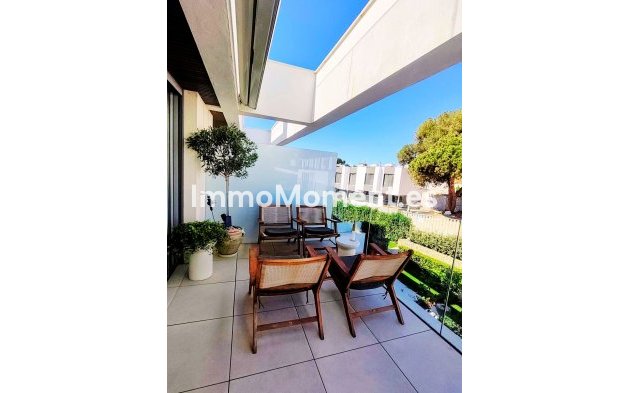 Reventa - Apartamento - Marbella - Elviria