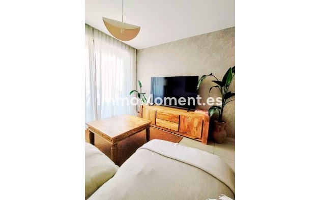 Reventa - Apartamento - Marbella - Elviria