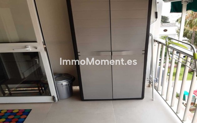 Resale - Apartment - Torremolinos - La Carihuela