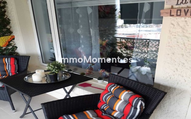 Resale - Apartment - Torremolinos - La Carihuela