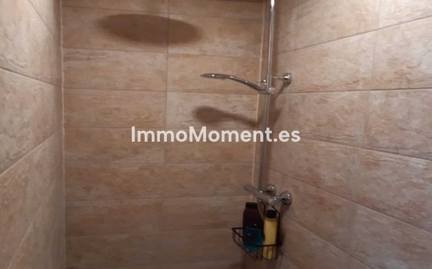 Resale - Apartment - Torremolinos - La Carihuela