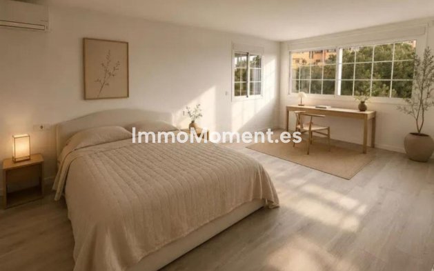Wiederverkauf - Freistehende Villa - Marbella - Marbella Centro