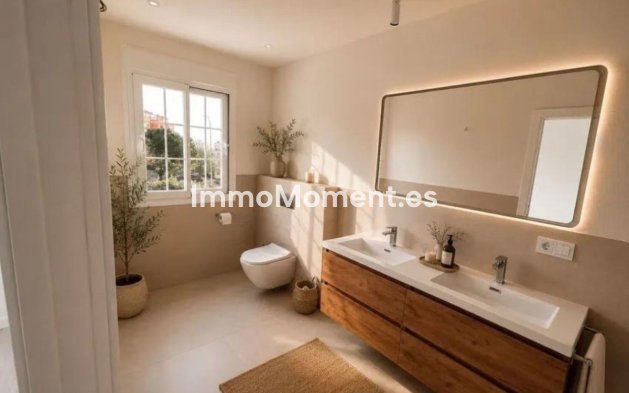 Wiederverkauf - Freistehende Villa - Marbella - Marbella Centro