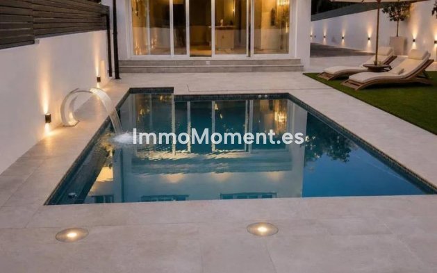 Wiederverkauf - Freistehende Villa - Marbella - Marbella Centro