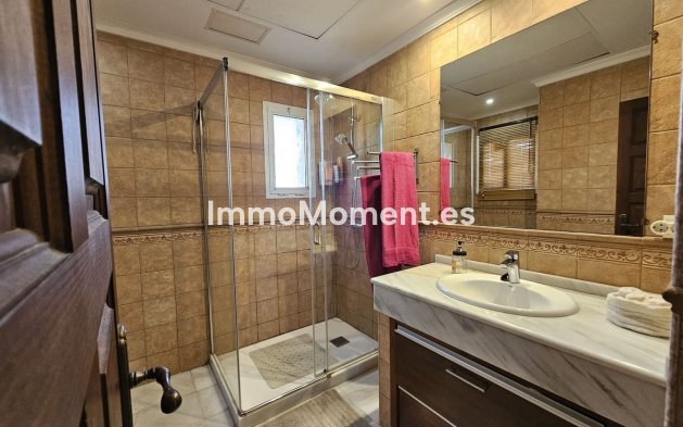 Reventa - Villa independiente - Marbella - Nueva Andalucía