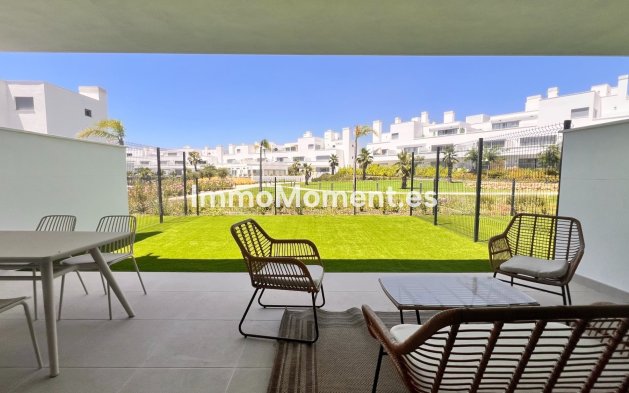 Lange termijn verhuur - Appartement - Estepona  - Cancelada