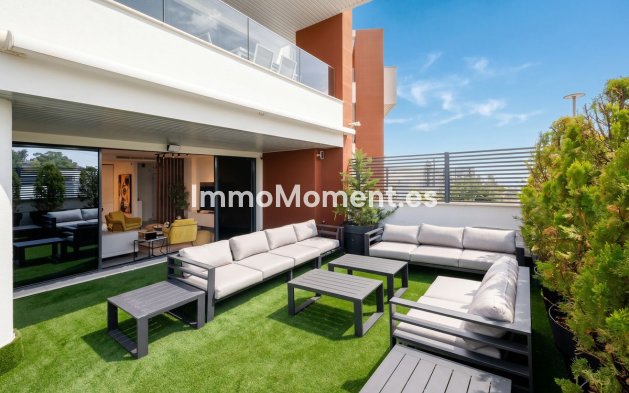 Resale - Apartment - Benahavís - Benahavís Centro