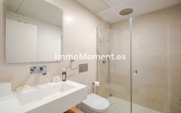 Resale - Apartment - Benahavís - Benahavís Centro