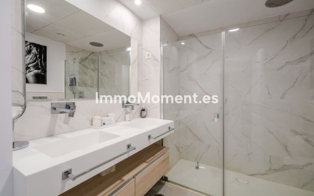 Resale - Apartment - Benahavís - Benahavís Centro