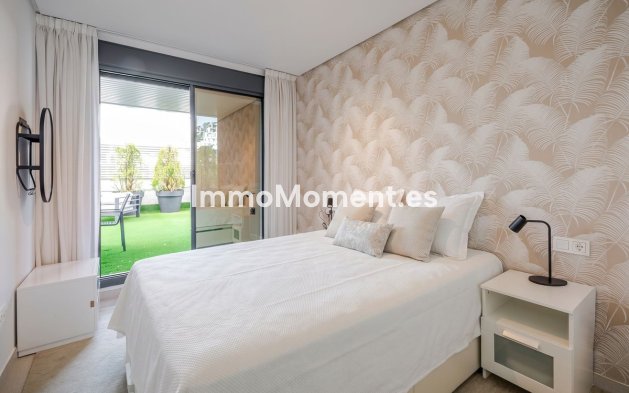 Resale - Apartment - Benahavís - Benahavís Centro