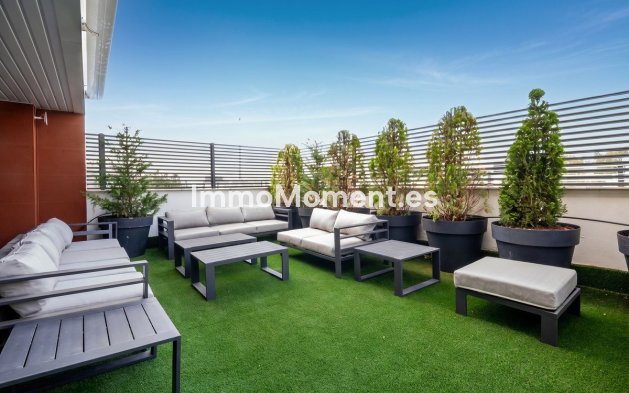 Resale - Apartment - Benahavís - Benahavís Centro