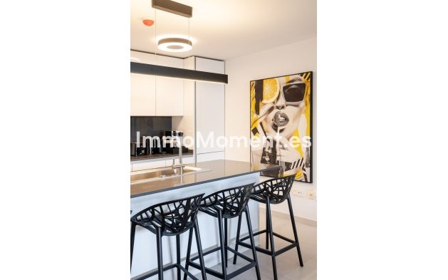 Resale - Apartment - Benahavís - Benahavís Centro