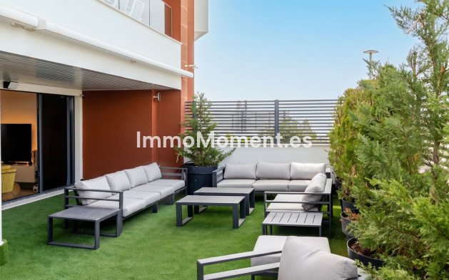 Resale - Apartment - Benahavís - Benahavís Centro