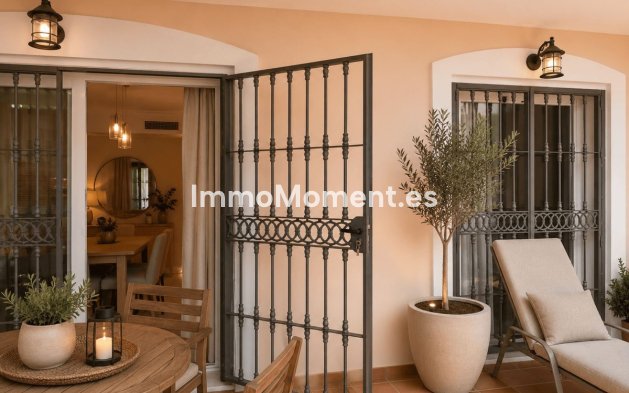 Reventa - Adosado - Interior  - Alhaurín el Grande Centro