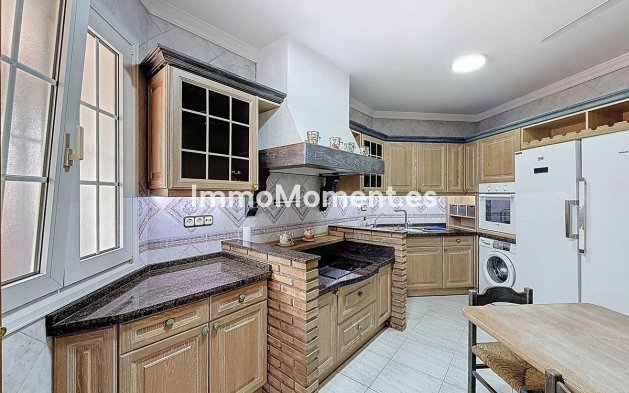Resale - Townhouse - Málaga - Málaga Este