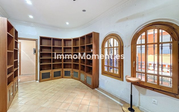 Resale - Townhouse - Málaga - Málaga Este