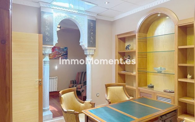 Resale - Townhouse - Málaga - Málaga Este