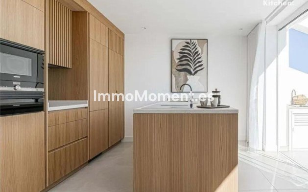 Resale - Apartment - Benahavís - La Quinta