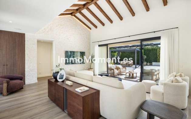 Resale - Detached villa - Marbella - Cortijo Blanco