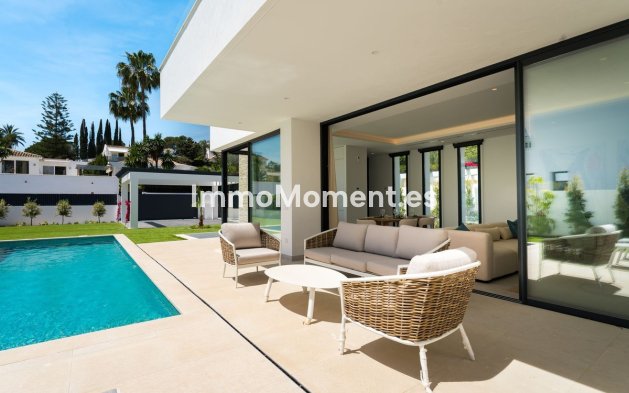 Bestaande woning - Vrijstaande villa - Estepona  - Atalaya