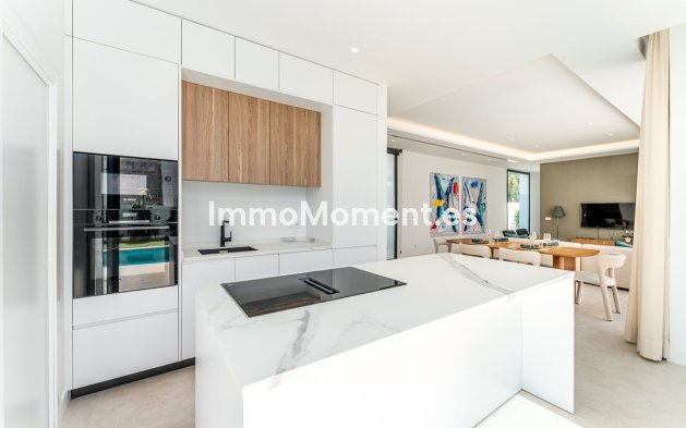Bestaande woning - Vrijstaande villa - Estepona  - Atalaya