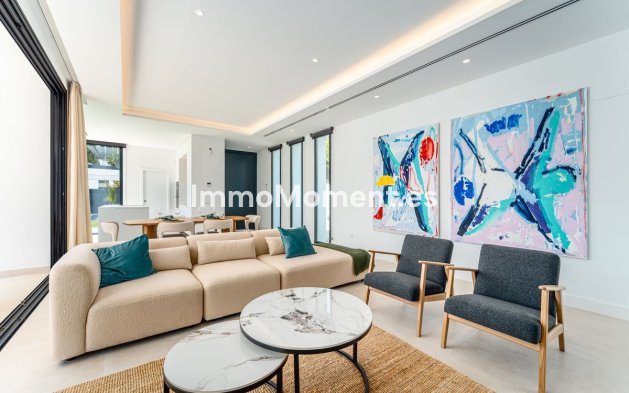 Bestaande woning - Vrijstaande villa - Estepona  - Atalaya