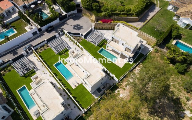 Bestaande woning - Vrijstaande villa - Estepona  - Atalaya