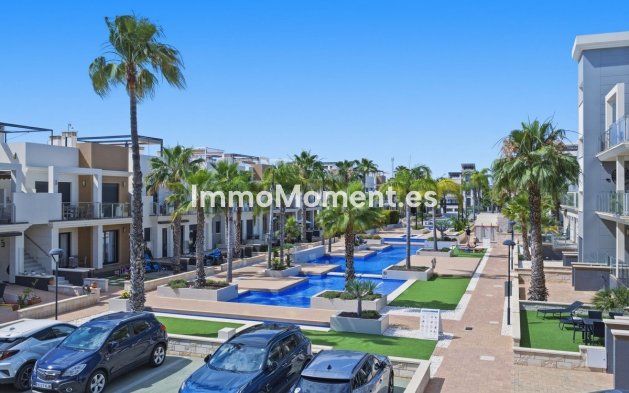 Resale - Apartment - Orihuela - Cabo roig - La Zenia