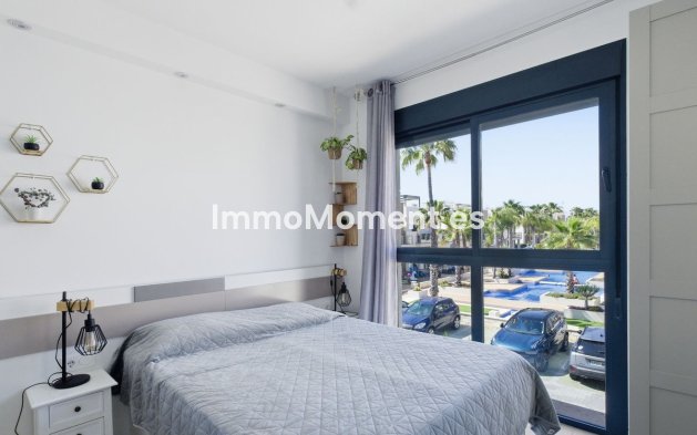 Resale - Apartment - Orihuela - Cabo roig - La Zenia