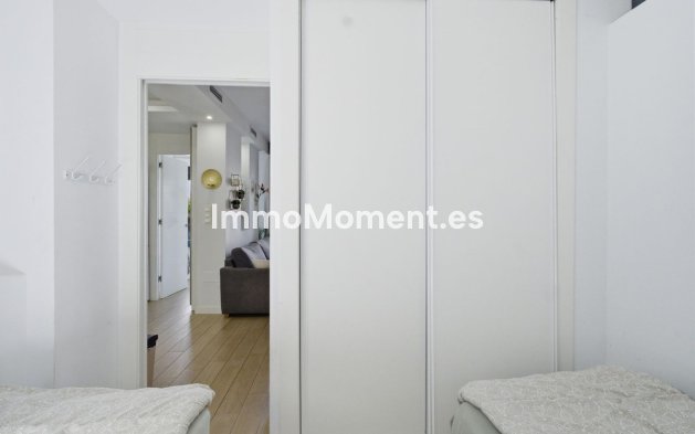 Resale - Apartment - Orihuela - Cabo roig - La Zenia