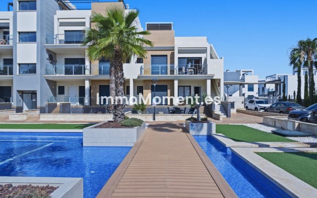 Resale - Apartment - Orihuela - Cabo roig - La Zenia