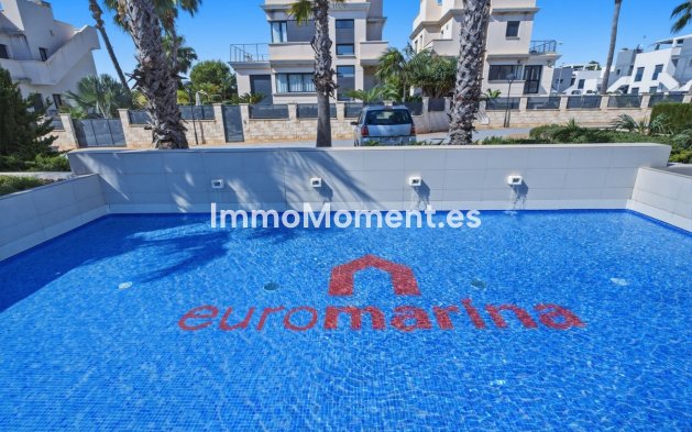 Resale - Apartment - Orihuela - Cabo roig - La Zenia