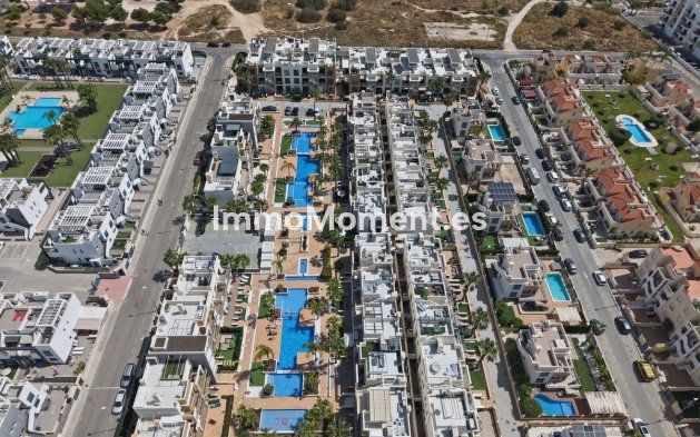 Resale - Apartment - Orihuela - Cabo roig - La Zenia