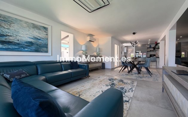 Reventa - Villa independiente - Benalmadena - Benalmadena Costa