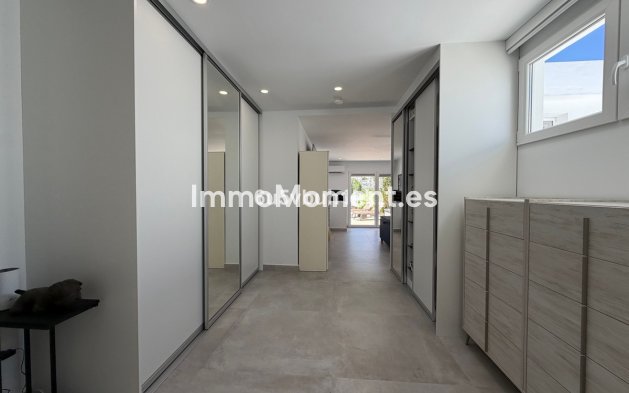 Reventa - Villa independiente - Benalmadena - Benalmadena Costa