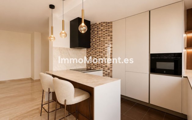 Revente - Appartement - Estepona  - Estepona Centro