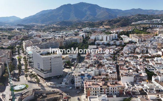 Revente - Appartement - Estepona  - Estepona Centro