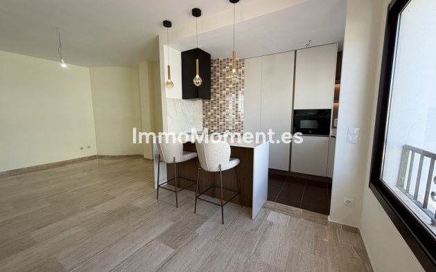 Revente - Appartement - Estepona  - Estepona Centro