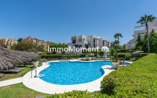Wiederverkauf - Wohnung - Estepona  - Selwo