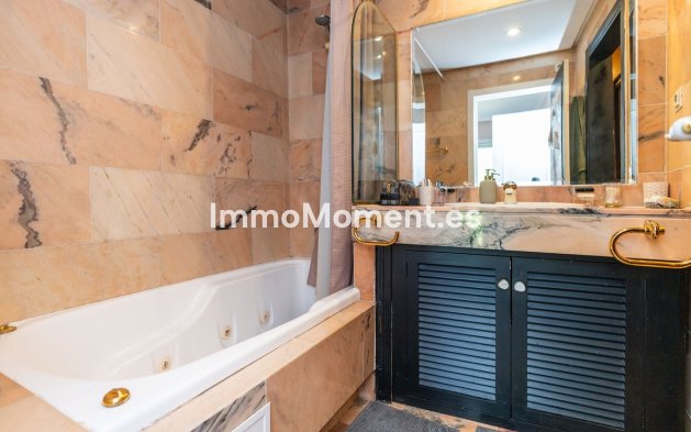 Resale - Apartment - Marbella - Marbella Centro
