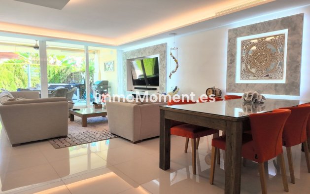 Resale - Townhouse - Marbella - Marbella Centro