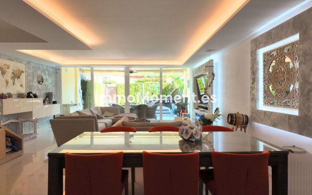Resale - Townhouse - Marbella - Marbella Centro