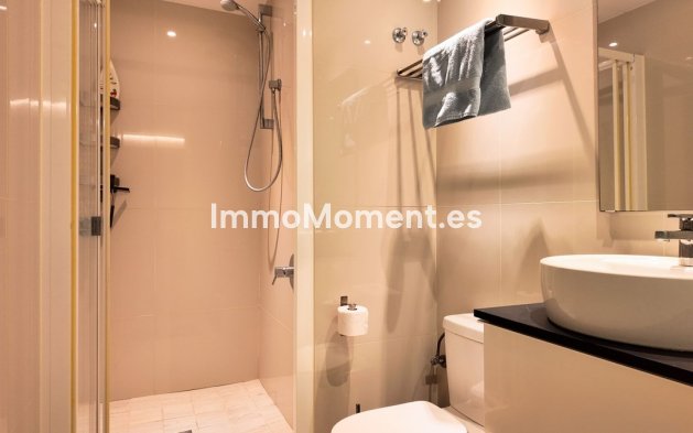 Resale - Townhouse - Marbella - Marbella Centro