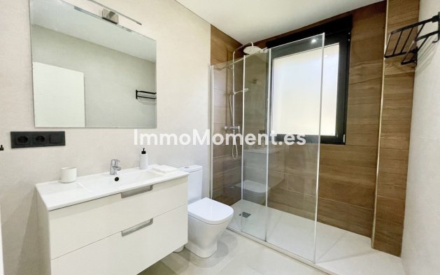 Resale - Detached villa - Alfaz del Pi - L'Albir
