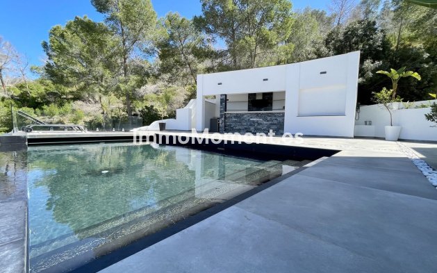 Resale - Detached villa - Alfaz del Pi - L'Albir