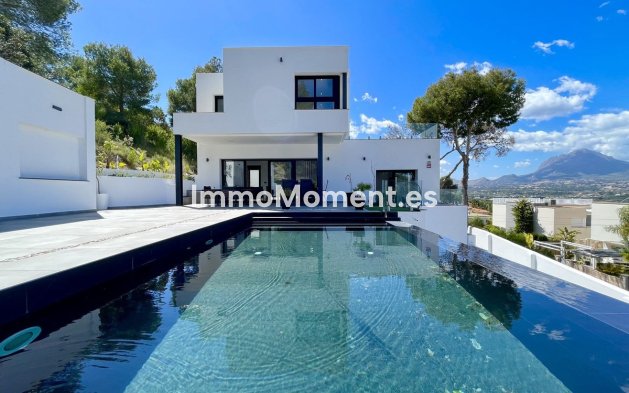 Resale - Detached villa - Alfaz del Pi - L'Albir