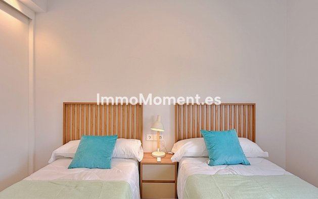 Resale - Apartment - Orihuela - Orihuela Costa