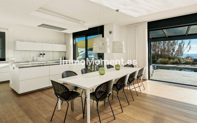 Bestaande woning - Vrijstaande villa - Marbella - Costabella