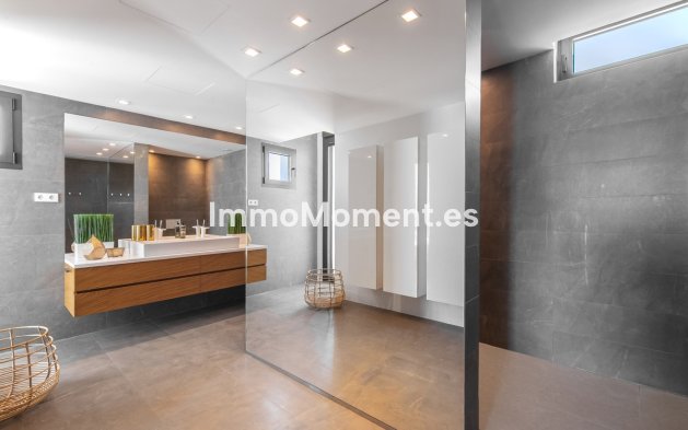 Bestaande woning - Vrijstaande villa - Marbella - Costabella